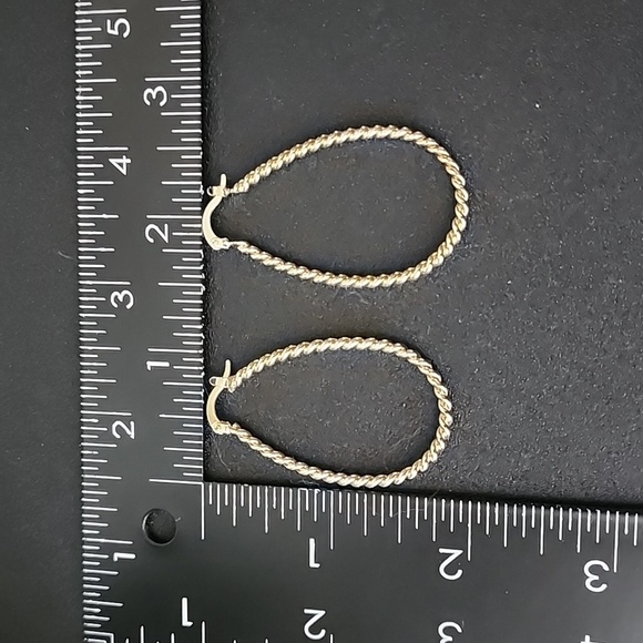 Gold Filled Oval Swirl Hoop Earrings New - Picture 6 of 6